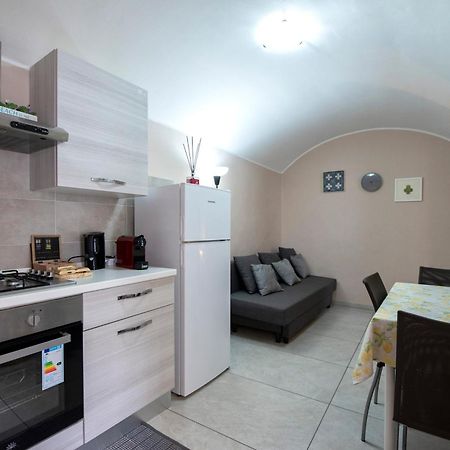 Apartment Veneto, Catania Center Buitenkant foto